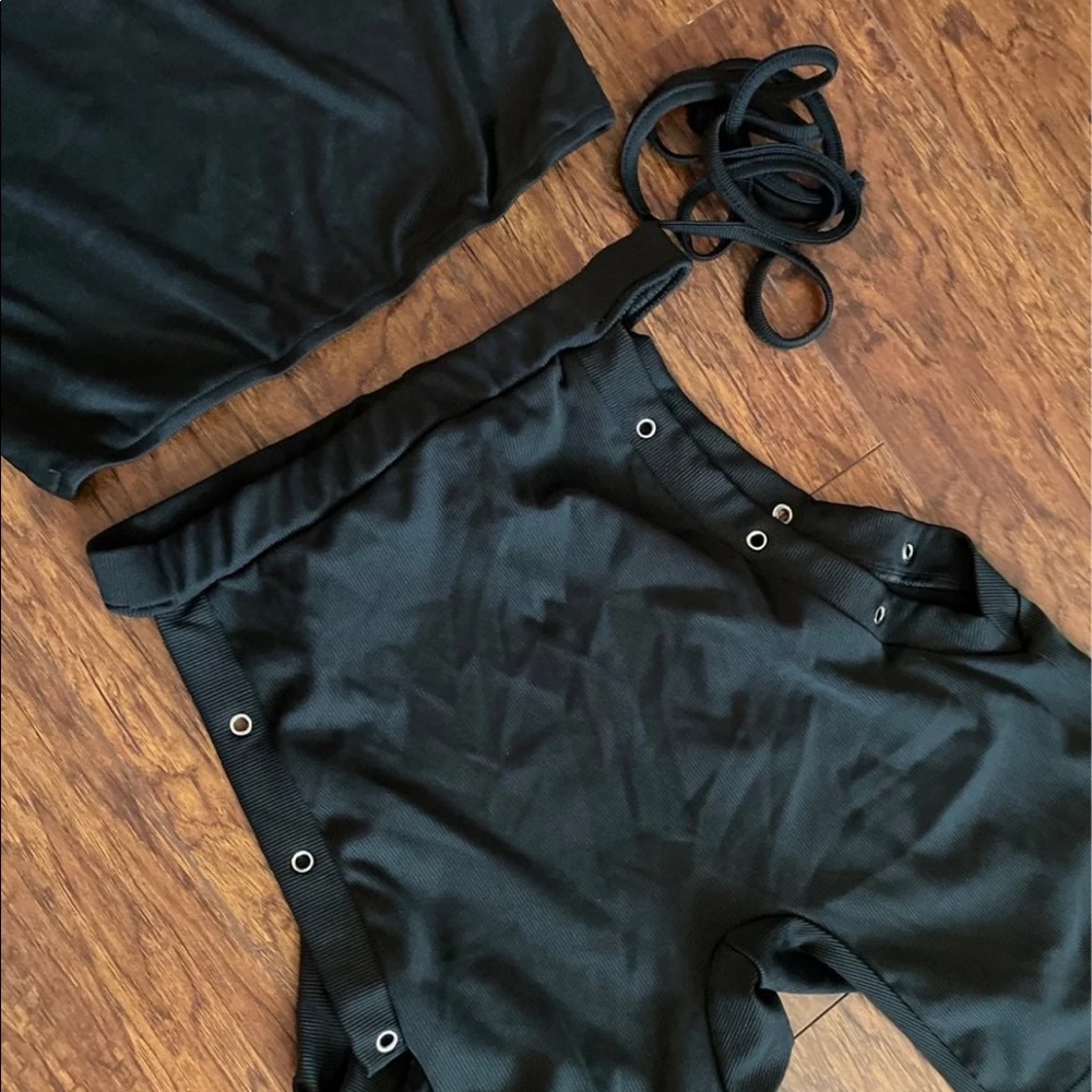 Short set - Picture 5 of 6